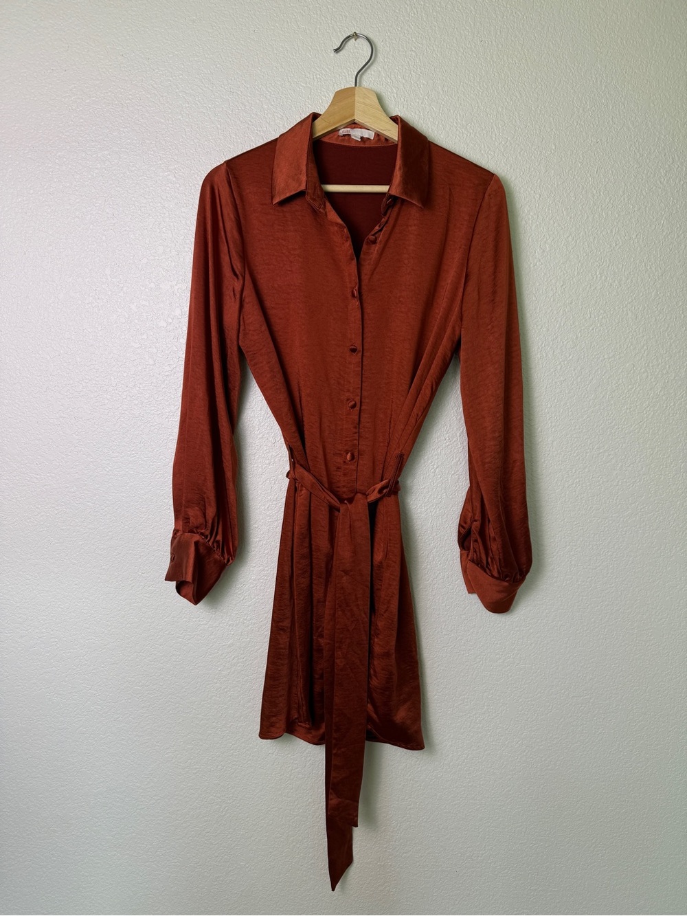 Gianni Bini Satin Shirt Dress Women's Rust Orange Tie Waist Long Sleeve Size M